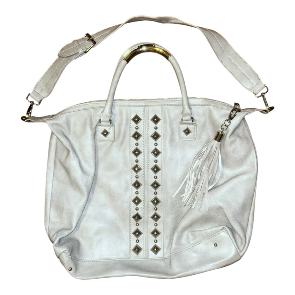 NWOT Steve Madden Silver Vegan Leather Large Hobo Bag With Silver Hardware